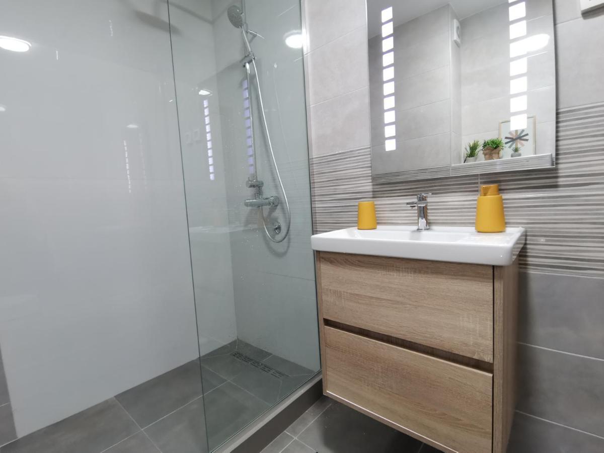 Cozy One-Bedroom Apartment At Ljubovic Park Podgorica Exterior photo